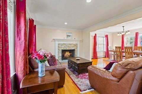 319 Hooppole Rd, Mashpee, MA 02649 photo 8