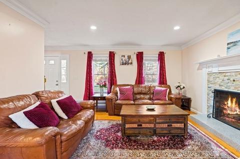 319 Hooppole Rd, Mashpee, MA 02649 photo 9