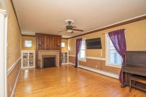 515 Weetamoe St, Fall River, MA 02720 photo 6