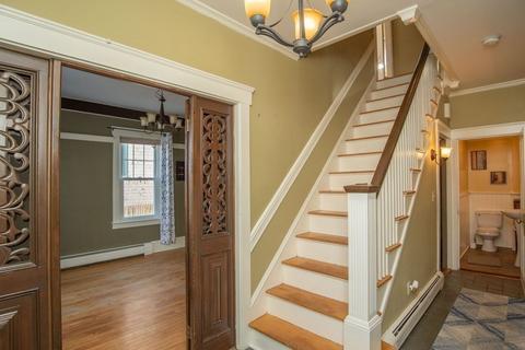 515 Weetamoe St, Fall River, MA 02720 photo 9