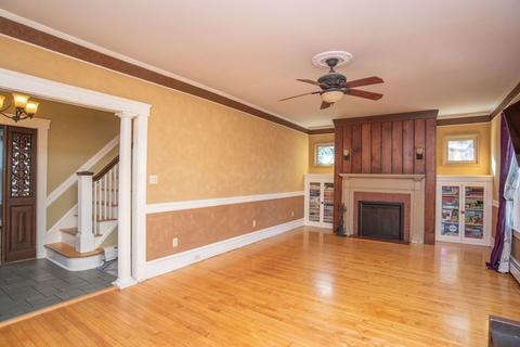 515 Weetamoe St, Fall River, MA 02720 photo 7