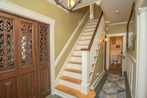 515 Weetamoe St, Fall River, MA 02720 photo 8