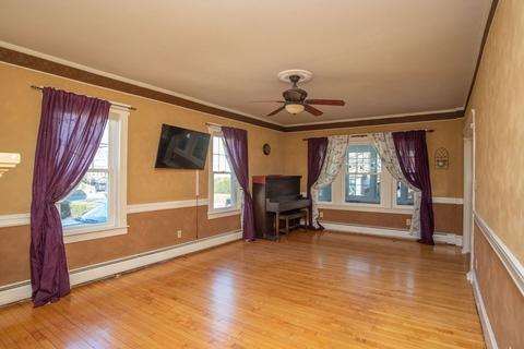 515 Weetamoe St, Fall River, MA 02720 photo 5
