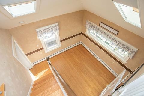 515 Weetamoe St, Fall River, MA 02720 photo 27