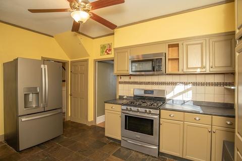515 Weetamoe St, Fall River, MA 02720 photo 15