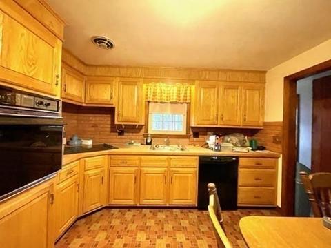 48 Judson St, Raynham, MA 02767 photo 3
