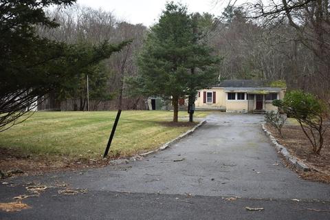 1899 Smith St, Dighton, MA 02715 photo 2