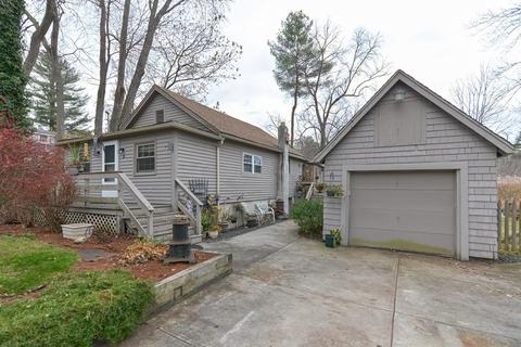 15 Chestnut Rd, Norfolk, MA 02056 photo 1