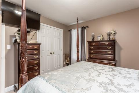 31 Abington Ln, Fall River, MA 02721 photo 15
