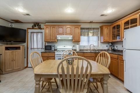 31 Abington Ln, Fall River, MA 02721 photo 21