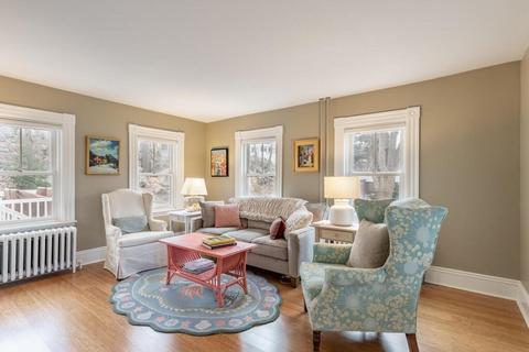 43 Cherry St, Gloucester, MA 01930 photo 5
