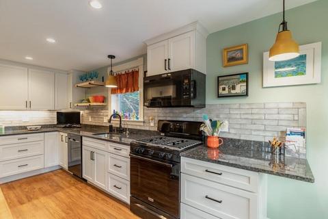 43 Cherry St, Gloucester, MA 01930 photo 14