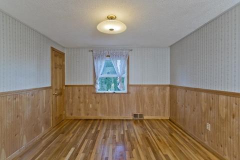 36 Mcbride St, Springfield, MA 01104 photo 5