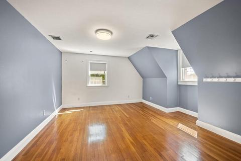 223 High St, Reading, MA 01867 photo 15