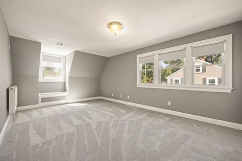 223 High St, Reading, MA 01867 photo 13