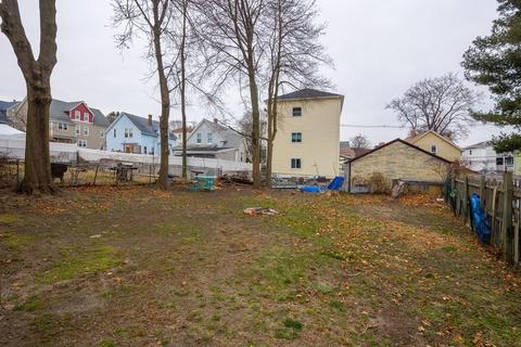 8 Reeves St, Worcester, MA 01607 photo 5