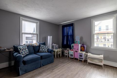 8 Reeves St, Worcester, MA 01607 photo 20