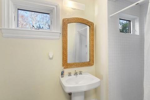 698 Washington St, Gloucester, MA 01930 photo 24