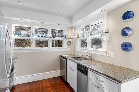 698 Washington St, Gloucester, MA 01930 photo 20