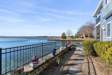 698 Washington St, Gloucester, MA 01930 photo 4