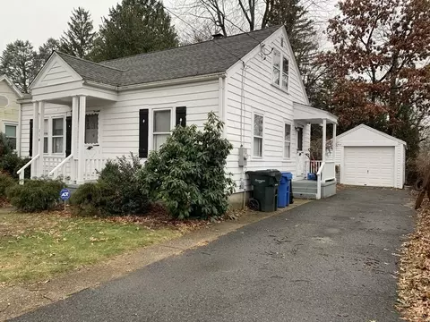 114 Ellsworth Ave, Springfield, MA 01118 photo 2