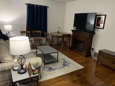 114 Ellsworth Ave, Springfield, MA 01118 photo 3
