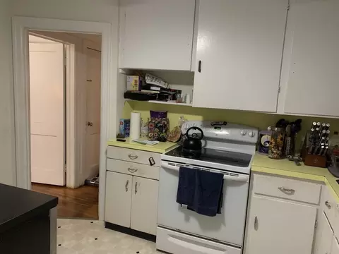 114 Ellsworth Ave, Springfield, MA 01118 photo 5
