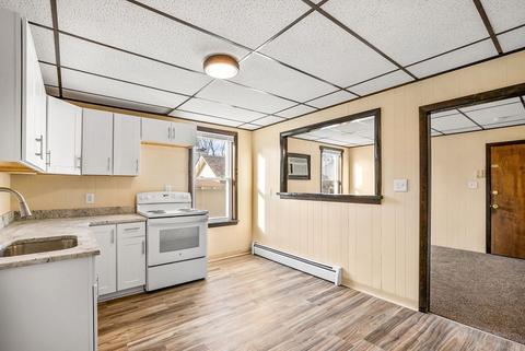 85 California St, Fall River, MA 02723 photo 4