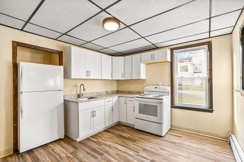 85 California St, Fall River, MA 02723 photo 3