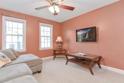 522 Detroit St, Fall River, MA 02721 photo 10
