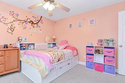 522 Detroit St, Fall River, MA 02721 photo 17