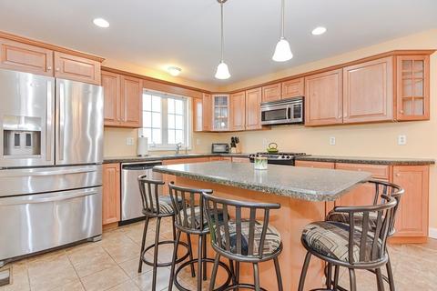 522 Detroit St, Fall River, MA 02721 photo 5