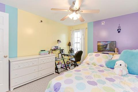 522 Detroit St, Fall River, MA 02721 photo 20