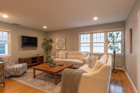 76 Stevens Rd, Needham, MA 02492 photo 9