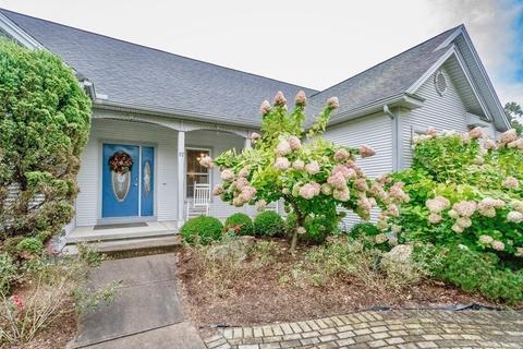 97 Devon Ter, Westfield, MA 01085 photo 4