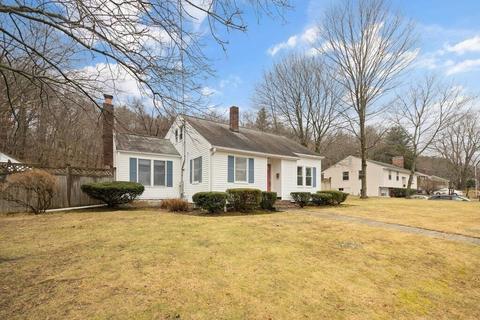 156 Summer St, Maynard, MA 01754 photo 2