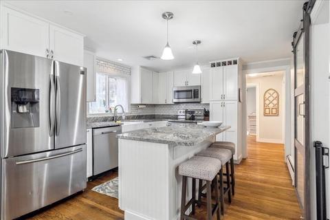 267 Forest St, Reading, MA 01867 photo 11