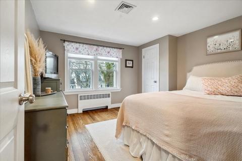 267 Forest St, Reading, MA 01867 photo 21