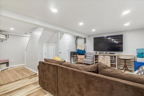 267 Forest St, Reading, MA 01867 photo 26