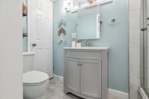 267 Forest St, Reading, MA 01867 photo 31