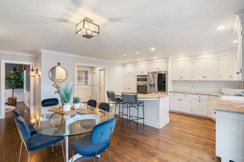 48 Arrowhead, Weston, MA 02493 photo 3