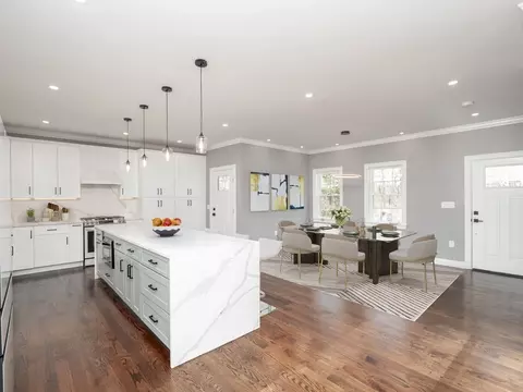 413 East St, Hingham, MA 02043 photo 3