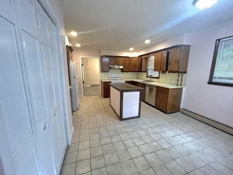 42 Dunham Ave, Ware, MA 01082 photo 9