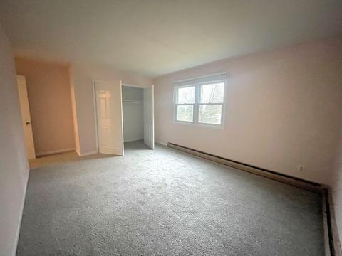 42 Dunham Ave, Ware, MA 01082 photo 5