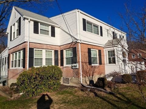 196 Clover St, Worcester, MA 01603 photo 1