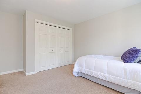 4 Goss Pond Rd, Upton, MA 01568 photo 27