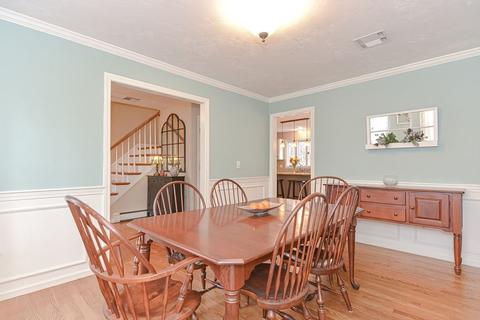 4 Goss Pond Rd, Upton, MA 01568 photo 11