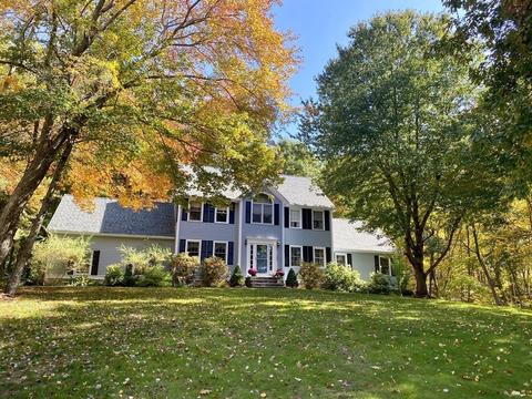 4 Goss Pond Rd, Upton, MA 01568 photo 1