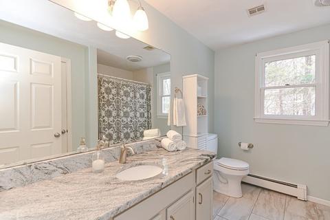 4 Goss Pond Rd, Upton, MA 01568 photo 26