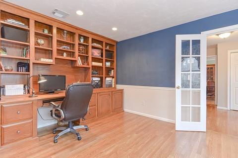 4 Goss Pond Rd, Upton, MA 01568 photo 14